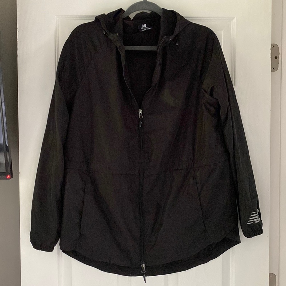 New balance lightweight raincoat